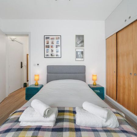 Ickburgh Road Guesthouse Londen Buitenkant foto