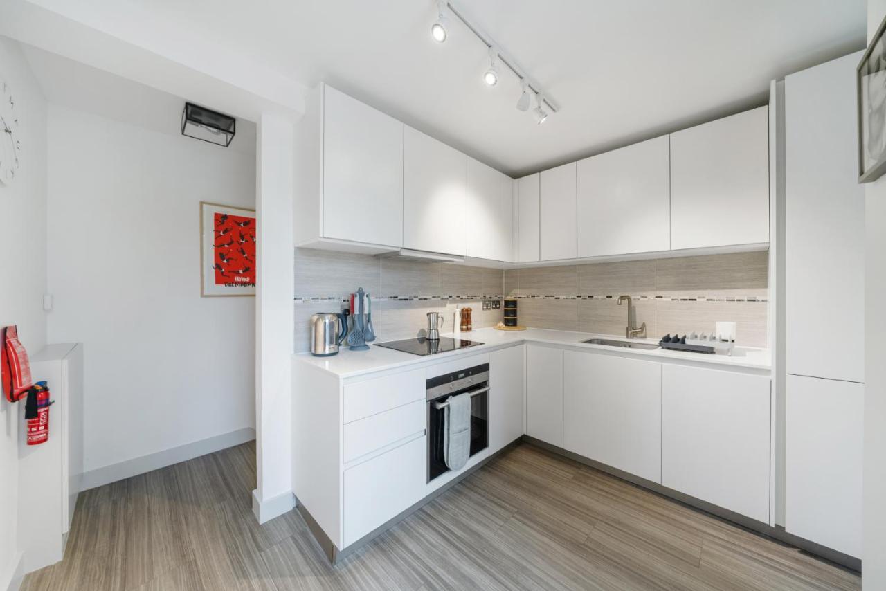 Ickburgh Road Guesthouse Londen Buitenkant foto